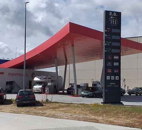 Gasolinera en Barro